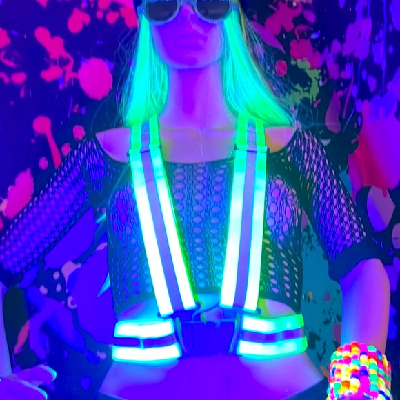 NWT Neon Green/ yellow Reflective Harness - Picture 8 of 12